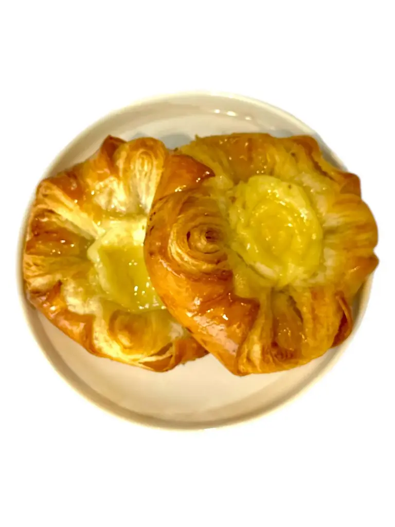 AJIATTIC - CREAM CHEESE DANISH أجياتيك - جبنة كريمية دانمركية