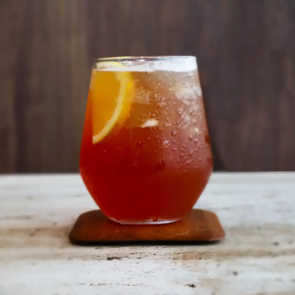 COLD - ICED TEA (PASSION TEA)                                   شاي مثلج بارد (فاكهة العاطفة)