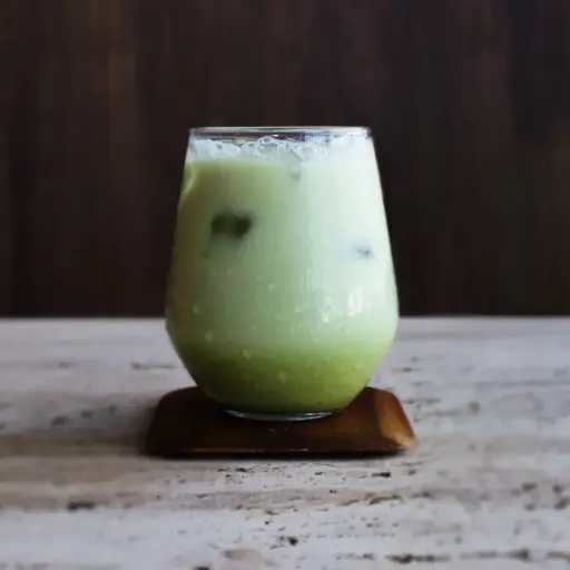 AJIATTIC COLD ICED MATCHA LATTE لاتيه ماتشا مثلج بارد من أجياتيك                                           